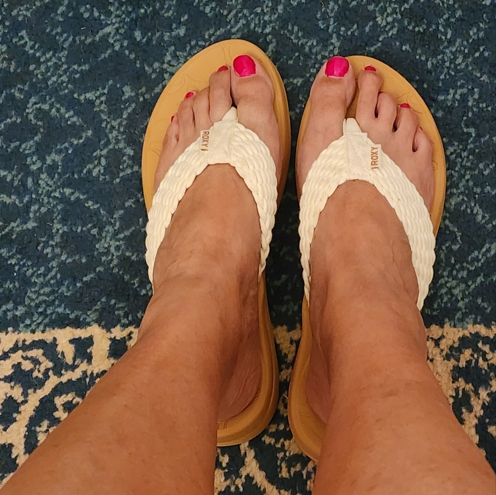 Roxy Crochet Platform Sandals - Picture 5 of 6